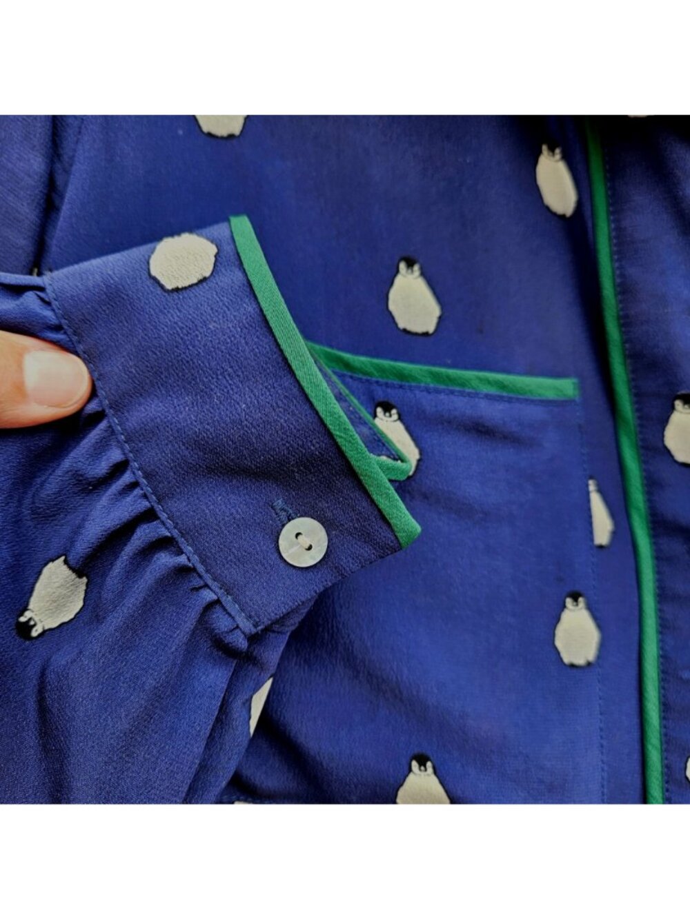 Alcée for Barneys New York Co-Op Silk Penguin Print Shirt Green Trim XS to S - Picture 5 of 11